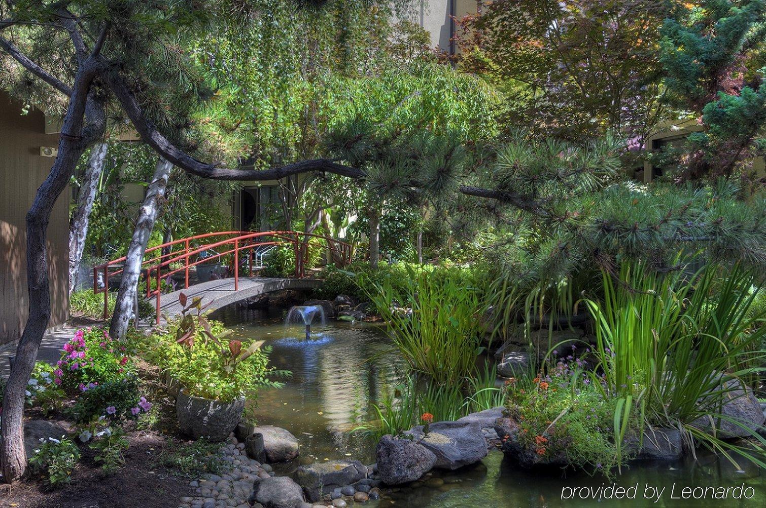 Dinah'S Garden Hotel Palo Alto Buitenkant foto